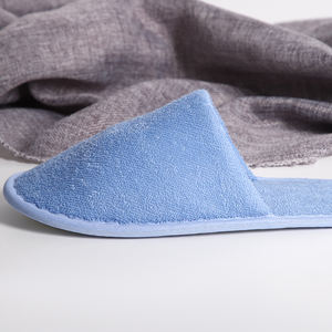 Pantuflas de Hotel Personalizadas, Adecuadas para Habitaciones de Huéspedes, Suministro con Producción en Fábrica y Entrega al por Mayor - Product Image 4