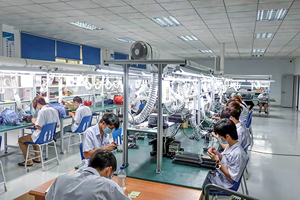 Caméra de <span class=keywords><strong>chasse</strong></span> HD Beijing avec dispositif de surveillance de la faune dissimulé haute définition à verrouillage caché - Product Image 6