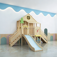 Structure de jeu intérieure en bois pour usage commercial, en contreplaqué de bouleau, avec doubles toboggans rembourrés, maisonnette pour enfants pour grande maternelle