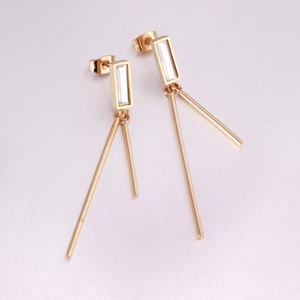 Pendientes Largos de Acero Inoxidable con Baño de Oro PVD de 18K, Elegantes y Populares, con Circonita Rectangular, para Mujer - Product Image 4