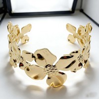 Bracelet en acier inoxydable à chaîne et à maillons, motif creux, plaqué or 18 carats, étanche, tendance, bijoux pour femmes, nouvelle collection