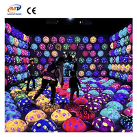 Jeu interactif de projection pour équipes : Jeu de saut avec ballon de yoga à détection de mouvement et effets de projection personnalisables
