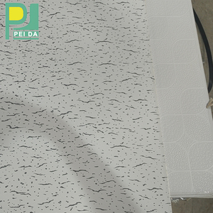 Panneaux de <span class=keywords><strong>plafond</strong></span> en PVC pour appartement, <span class=keywords><strong>suspension</strong></span> intérieure, installation facile, légers, résistants à l'humidité, panneaux décoratifs - Product Image 6
