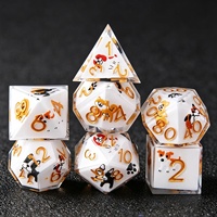 Ensemble de dés en résine à bords coupés, 7 pièces, motif chien mignon, personnalisé en usine, polyédrique, pour accessoires de jeux de société DND TRPG