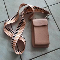 Bolso bandolera Mini ranura para tarjeta Bolso bandolera de lujo de cuero Bolso bandolera para mujer con correa para guitarra