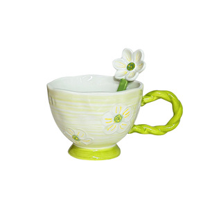 <b>Cute</b> Cartoon Ceramic <b>Mug</b> With Flower Spoon Large Capacity Coffee Cup For Breakfast Home Use Single Cup - Product Image 2