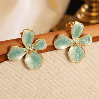 Joyería de acero inoxidable, pendientes de tuerca esmaltados con gota de esmalte de flor de cerezo, pendientes de flores de moda, joyería que no se desvanece para mujer