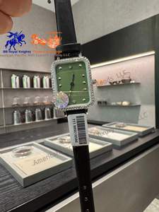 Elegante Reloj de Cuarzo para Mujer, Diseño de Doble Correa, Construcción de Alta Calidad, Opciones Multicolor - Product Image 3