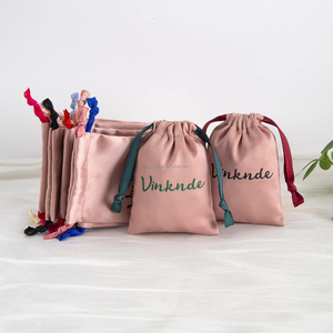 Exquisito Contenedor de Joyería de Terciopelo de Seda Rosa de 9*12cm, Bolsa Antipolvo Densa con Cordón para Pulseras y Anillos, Embalaje con Cinta - Product Image 3