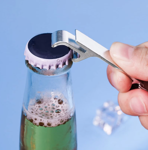 カスタマイズロゴプロモーションミニポータブルLlaveroキーチェーンキーリングポケット金属アルミニウムビール瓶栓抜き - Product Image 2