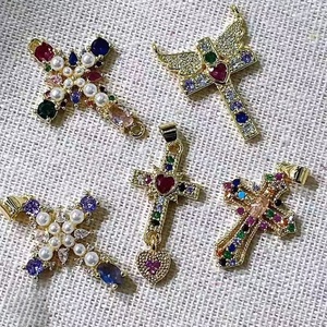 Colgante de Sol Radiante Chapado en Oro al por Mayor, Rayos de Circonita Cúbica Multicolor, Joyería de Moda, Accesorios de Moda - Product Image 3