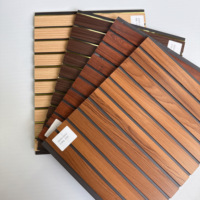 Panneau de plafond en PVC en gros 2026, design décoratif pour chambre à coucher et salon, décoration intérieure, feuille de panneau en PVC