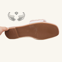 Sandales et pantoufles plates en cristal respirantes pour femmes, nouvelle collection d'été, design tendance, vente en gros