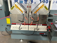 Sierra de corte de UPVC para ventanas de vinilo, máquina de corte CNC de bajo costo para perfiles de plástico, máquina automática de PVC, sierra de doble cabezal