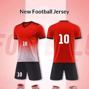 कस्टम पेशेवर गेम फुटबॉल वर्दी सबलिमिनेशन लोगो डिजाइन लुभावनी त्वरित शुष्क 100% पॉलिएस्टर वी-गर्दन शॉर्ट्स - Product Image 4