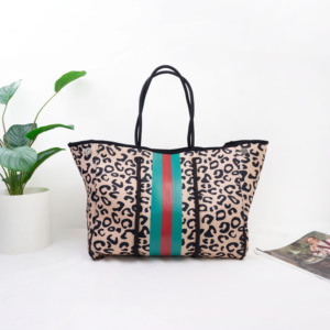 Sacs en gros pour femmes, sacs à main, sacs de voyage pour dames, sacs fourre-tout en néoprène à bandoulière grande capacité - Product Image 5