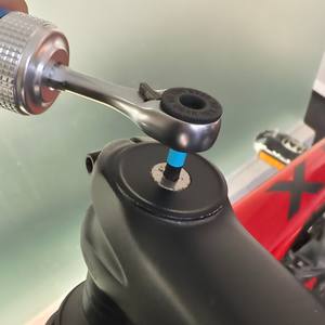 Clé <span class=keywords><strong>à</strong></span> cliquet 1/4 ", ensemble d'outils portables, outils de <span class=keywords><strong>réparation</strong></span> de pneus sans chambre <span class=keywords><strong>à</strong></span> air avec fourchette <span class=keywords><strong>à</strong></span> aiguille, 5 bandes en caoutchouc, kits de <span class=keywords><strong>réparation</strong></span> de vélo multifonctions - Product Image 2