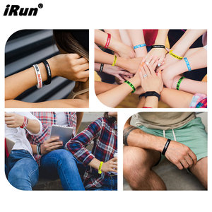Pulseras de Silicona con Logotipo Personalizado <span class=keywords><strong>IRun</strong></span>, Pulsera de Silicona de Goma con Diseño de Arcoíris para Adultos, para el Festival del Orgullo - Product Image 4