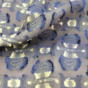 Prezzo più basso all'ingrosso della fabbrica <span class=keywords><strong>fiori</strong></span> tagliati 100% poliestere <span class=keywords><strong>Chiffon</strong></span> tessuto <span class=keywords><strong>per</strong></span> gonna/<span class=keywords><strong>abiti</strong></span> corti/<span class=keywords><strong>abiti</strong></span> pari - Product Image 1