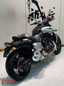 Yamaha Big Devil Vmax-1700 Versión ABS de Alta Gama, Motor de <span class=keywords><strong>Cuatro</strong></span> Cilindros en V de 1700 cc, 200 CV de Potencia, Sistema de Transmisión por Eje - Product Image 5