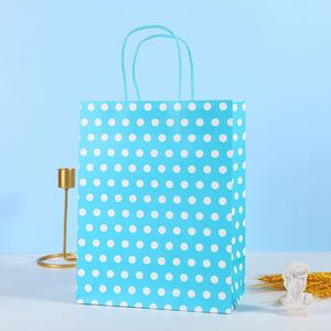 Bolsas de Regalo de Papel Kraft Reciclables e Impermeables, con Logotipo Personalizado, Asa Larga, Impresión Offset, para Ropa, Zapatos y Peluches - Product Image 3