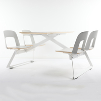 Ensemble table et chaises de salle à manger contemporain et écologique pour 4 personnes, avec structure en acier, conforme aux normes ANSI/BIFMA, idéal pour restaurants, hôtels, écoles et centres commerciaux