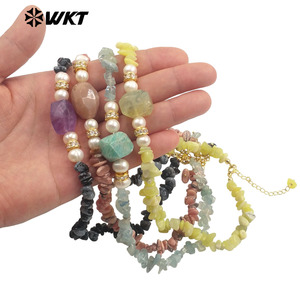 Hermoso collar <span class=keywords><strong>de</strong></span> piedras preciosas <span class=keywords><strong>de</strong></span> <span class=keywords><strong>colores</strong></span> naturales <span class=keywords><strong>de</strong></span> la primavera <span class=keywords><strong>con</strong></span> piedra pequeña y perla pequeña circón chapado en oro regalo especial para mujer - Product Image 2