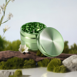 Tùy Chỉnh 50Mm Hút Thuốc Logo Khắc Kim Loại Thảo Dược Máy Xay 4 Lớp Xách Tay Gia Vị Mài Cán Giấy Số Lượng Lớn Thảo Mộc Máy Xay - Product Image 2