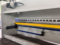 Cintreuse manuelle de tôles ZYCO – Machine à plier les tôles à la main – Direct Usine