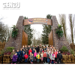 ประตูโครงกระดูกไดโนเสาร์ยอดนิยมสำหรับ <span class=keywords><strong>Dinopark</strong></span>