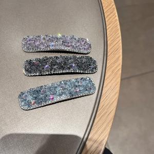 Venta al por mayor Popular Simple Rhinestone Pinza <span class=keywords><strong>de</strong></span> Pelo Color Sólido Brillante Una Palabra Horquilla Niñas Moda <span class=keywords><strong>Flequillo</strong></span> Horquillas BB Clips - Product Image 1