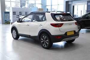 KIA Stonic 2026 1.4 L Edizione Sunroof Versione Globale di Punta |   Design Premium |   Tecnologia Avanzata |   Motore a basso consumo di carburante |   NEDC - Product Image 5