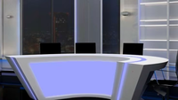 Console de diffusion de studio TV moderne personnalisée avec éclairage LED et vitrines ajustables