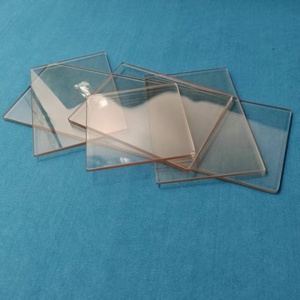 Feuille de verre céramique transparente personnalisée bon marché de 4 mm/5 mm pour observation du feu, avec une bonne résistance, verre de vision anti-feu pour cheminée - Product Image 1