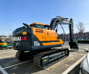 Excavadora de cadenas de 13.5 toneladas con capacidad de cazo de 0.52m³ para construcción - Product Image 2