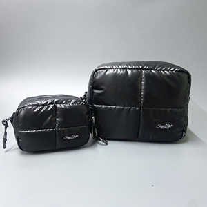 Bolsa de nailon suave, bolsa de cosméticos impermeable en la nube para mujer, neceser de viaje de gran capacidad con asa - Product Image 2