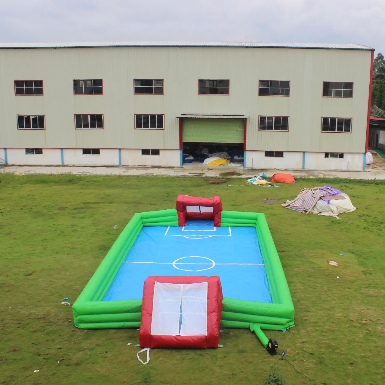 Gorila inflable Cancha de fútbol Arena Campo de fútbol inflable portátil para eventos deportivos