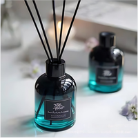 Nouvelle conception de flacons diffuseurs ronds de 7 oz (200 ml) en gros, flacons diffuseurs en verre vides, flacons diffuseurs de luxe avec bouchon à vis