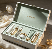 Boîte cadeau cosmétique en papier rigide écologique faite à la main avec logo personnalisé, insert en mousse, emballage pour ensemble de soins de la peau, gaufrage