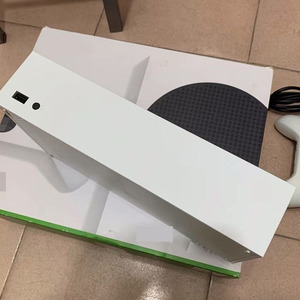 Console di Gioco Portatile Serie S Ricondizionata con 512GB di Memoria, Supporto Wireless 2.4GHz per Multigiocatore, 1 Controller - Product Image 3