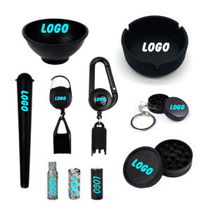 Ensemble d'accessoires de fumage portables Beyoulabs avec broyeur, cendrier, plateau à rouler et bols colorés - Product Image 3