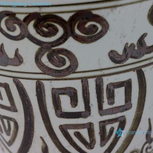 RZSX03-E Maceta Decorativa de Porcelana Roja Óxido, Diseño Clásico Griego Hecho a Mano, Duradera, para Jardín, Uso en Interiores/Exteriores - Product Image 4