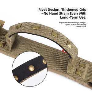 <span class=keywords><strong>Collier</strong></span> d'entraînement tactique réglable en nylon pour animaux <span class=keywords><strong>de</strong></span> compagnie avec fonction <span class=keywords><strong>de</strong></span> déverrouillage rapide et bande réfléchissante, adapté aux grands chiens - Product Image 4