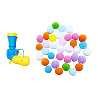 Lanceur de balles pour chat en plastique avec 20 balles en peluche, jouet interactif manuel pour chaton, idéal pour l'intérieur et soulage l'ennui