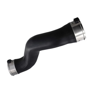 Pièces automobiles : Tuyau de suralimentation du turbocompresseur, tuyau d'admission d'air, tuyau de refroidissement intermédiaire (OE) # 2045282182 pour <span class=keywords><strong>Mercedes</strong></span> Banz W204 W212 Classe C C180 C200 <span class=keywords><strong>C220</strong></span> CDI - Product Image 3
