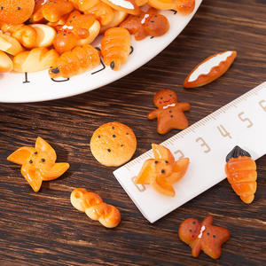 Écologique DIY Résine Artisanat 3D Dessin Animé Chocolat Crème Colle Mobile Téléphone Cas Patch Simulé Alimentaire <span class=keywords><strong>Pain</strong></span> Accessoires - Product Image 2