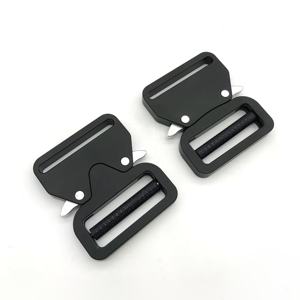 Métal Hommes Broche Automatique Latéral Libération Tactiques Personnalisées Laiton Blanc <span class=keywords><strong>Clip</strong></span> à Dégagement Rapide Noir Ceinture Réglable Boucle en Aluminium - Product Image 3