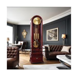 นาฬิกาตั้งพื้นไม้สไตล์นีโอคลาสสิก โดดเด่นด้วยหน้าปัดแบนพร้อมลายฉลุ - Product Image 5