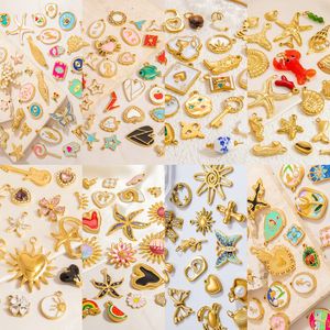 Perhiasan zirkon lucu DIY buatan tangan kustom trendi liontin & jimat besi tahan karat lapis PVD emas 18K perhiasan mode - Product Image 1