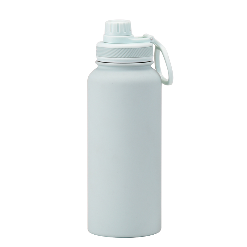 blanc bleuté